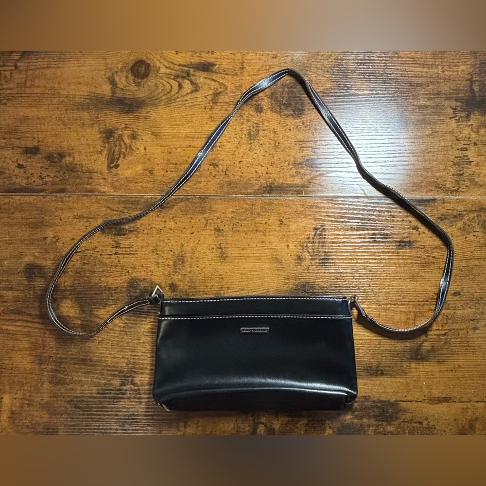 Elegant Black Shoulder Bag